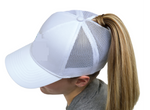 Casquette Blanche avec passe couette - La Meute